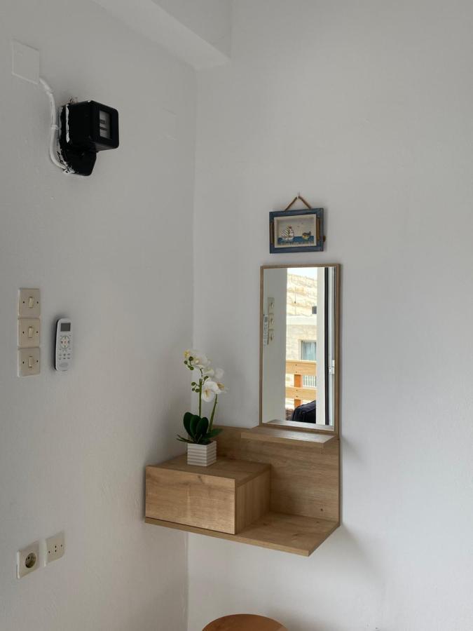 Square Studios Georgia Матала Екстериор снимка